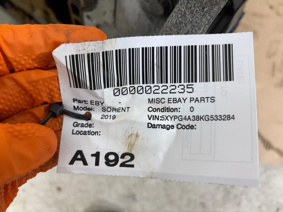 2016-2020 Kia Sorento Engine Cylinder Block OEM - Image 4 of 4