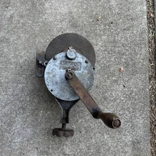 Vintage Keyco Keystone Grinder Co. Clamp On Hand Crank Bench Grinder