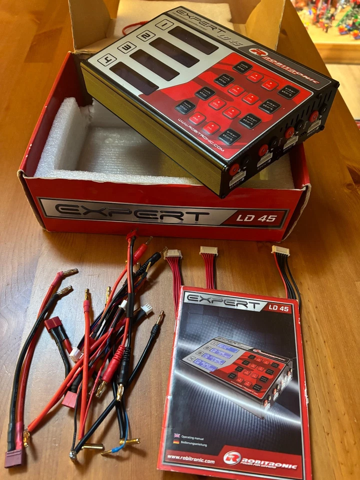 Caricabatterie Robitronic Expert LD 45 - Lipo / Life .. - Immagine 4 di 4