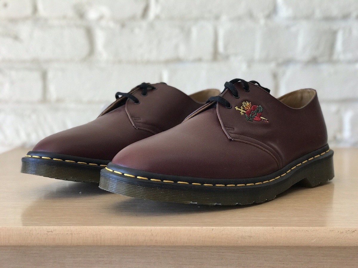 Supreme x Dr. Martens Vintage Smooth Oxblood Boots 3-Eye Supreme x Dr. Martens Vintage Smooth Oxblood Boots 3-Eye