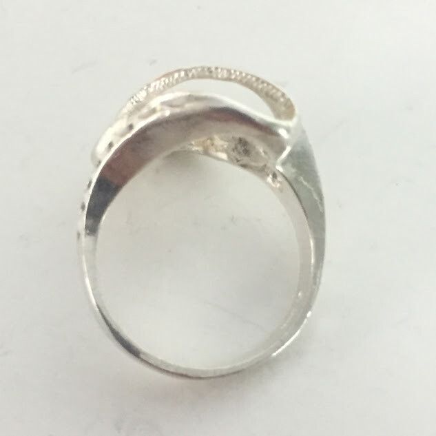 Sterling Silver Scrollwork Ring Size 8 - image 9