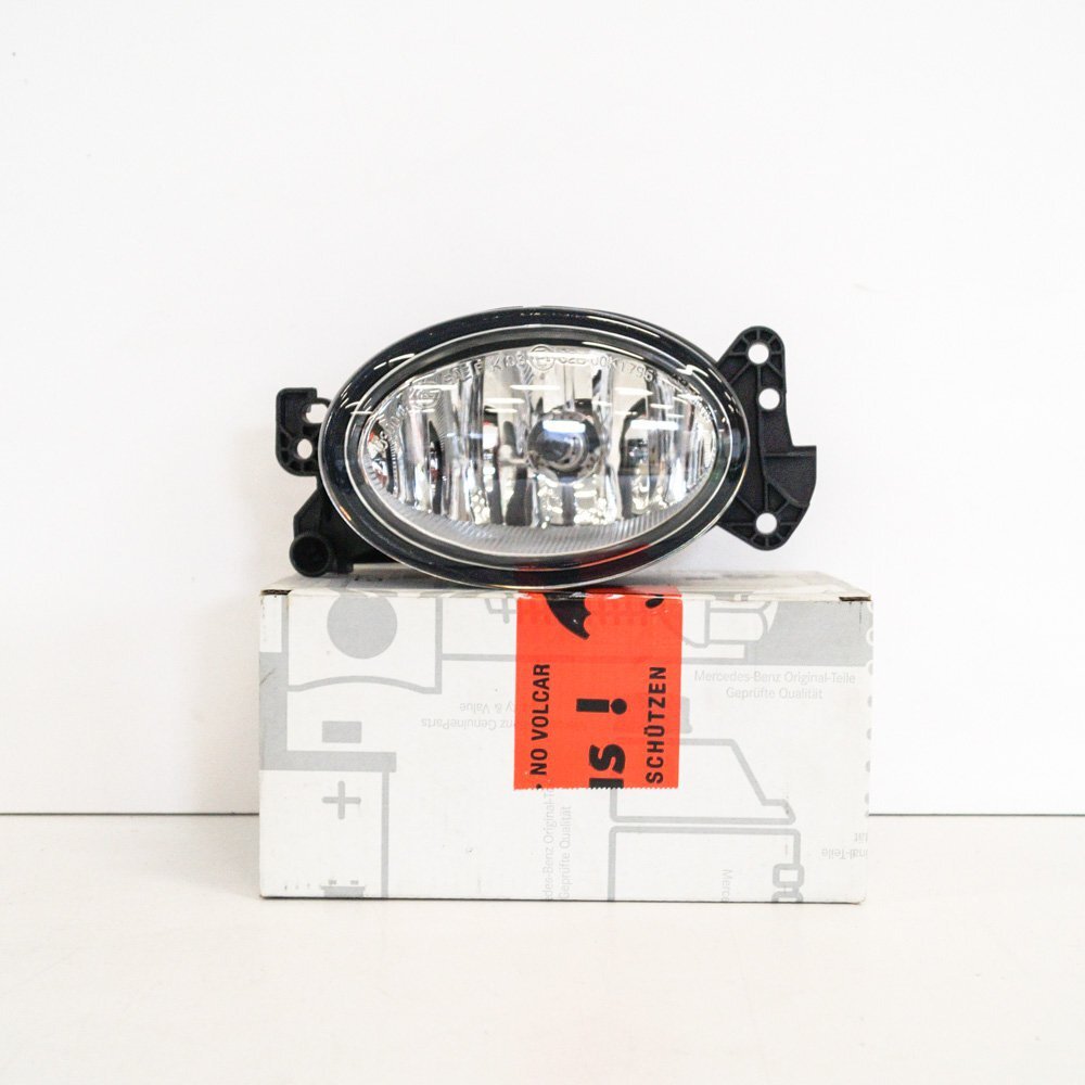 MERCEDES-BENZ A-CLASS W169 Fog Light Front Left A1698201556 2011