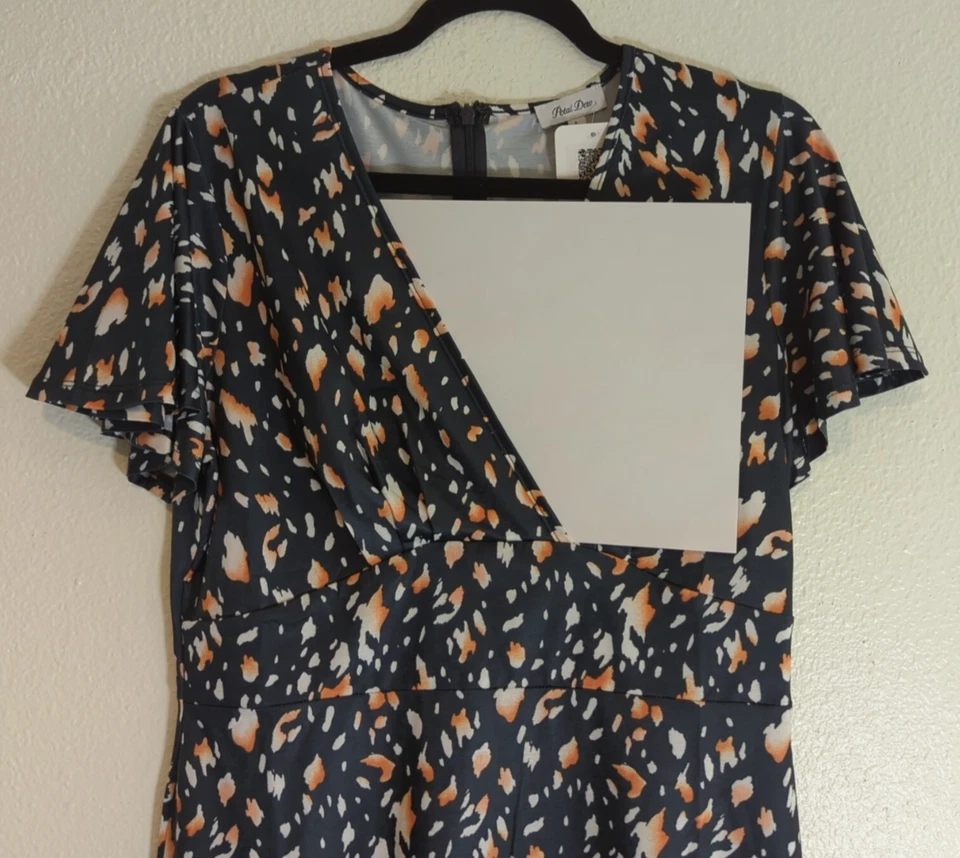 Vestido Nadine West Petal Dew Talla L Hasta la Rodilla Estampado Abstracto Cremallera Rayón Spandex Foto 4 de 4