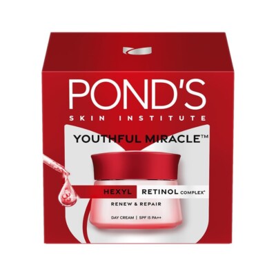 Ponds Youthful Miracle Hexyl Retinol Complex, Renew & Repair SPF 15 PA++ (50 gm)