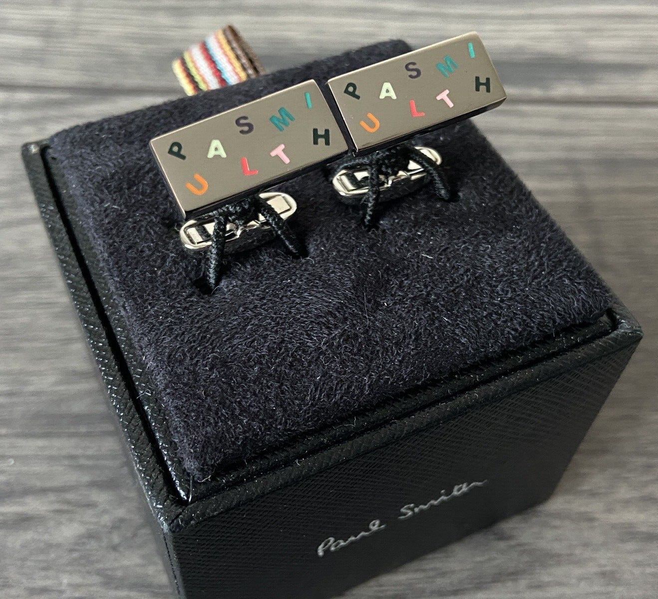 PAUL SMITH LOGO LETTERS CUFFLINKS BNIB