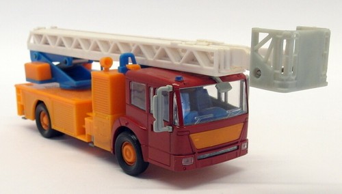 Fire Brigade Models 1/50 Scale - Prototype1 Mercedes Benz Econic Ladder - Picture 6 of 7