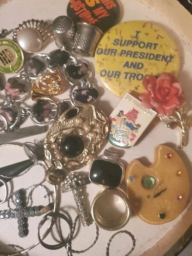 Vintage costume jewelry & Junk Drawer Mix lot M5