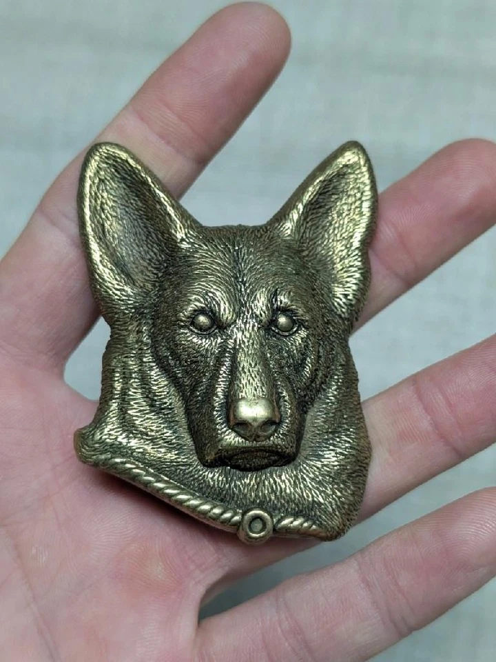 vintage 1970s belt buckle GERMAN SHEPHERD western SOLID BRASS dog cowboy BARON - Image 2 of 4