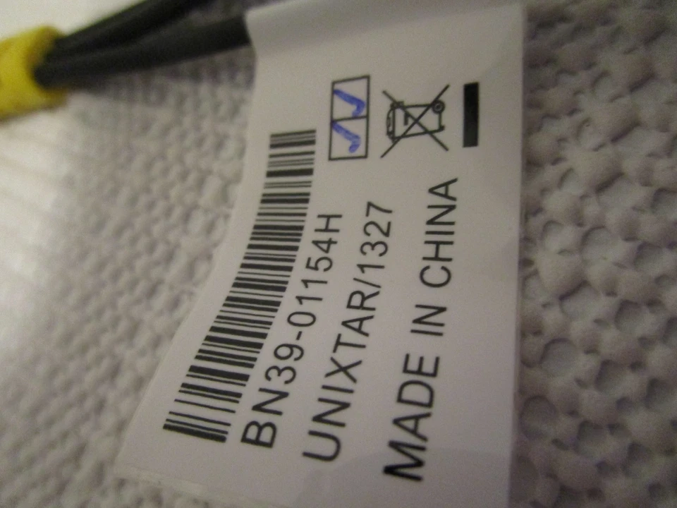 Samsung BN39-01154H Señal Compuesta Audio Video AV Adaptador Cable RCA 3.5mm Foto 3 de 3