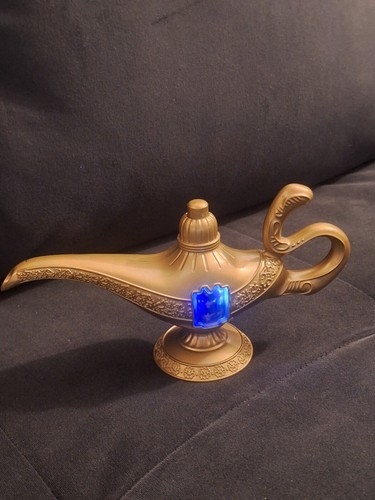 Disney Aladdin Light Up Magic Genie Lampe Make A Wish Spielzeug