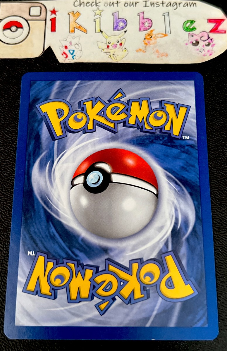 Italian Pikachu 60/64 NM Non Holo 1st Edition Vintage Jungle Set