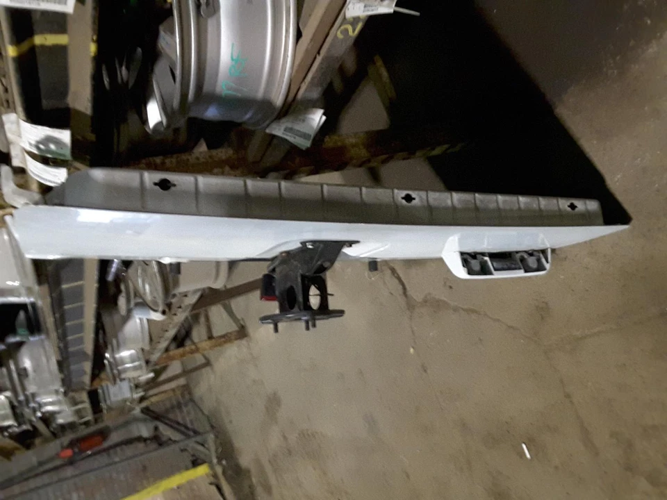 Used Rear Cargo Door Door Assembly Back fits: 1994 Geo Tracker removable top Rea - Image 2 of 4