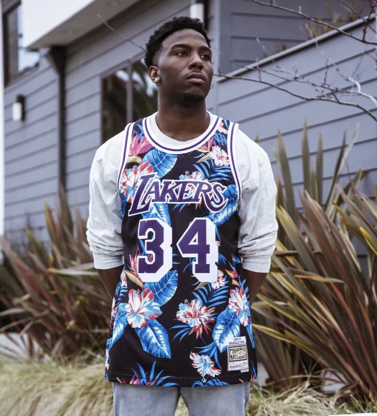 la lakers vests