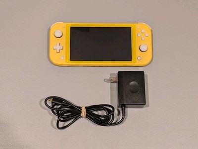 Nintendo Switch Lite 32GB Handheld Console - Yellow - Tested