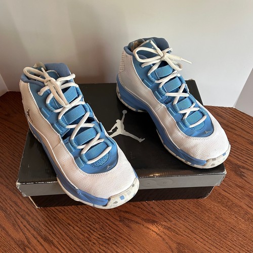 Nike Jordan Rising Stars GS high top sneakers university blue & white 6.5Y - Picture 2 of 14