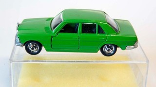 Schuco Modell Auto 1:66 Mercedes grün Nr. 301884