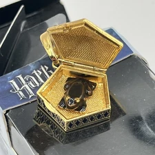 Harry PotterLumos HP Charm # 19 - Chocolate Frog DAMAGED BOX AS IS READ DESCRIPT