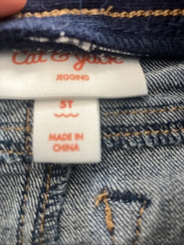 Girls Cat & Jack Heart Jeans - Picture 3 of 3