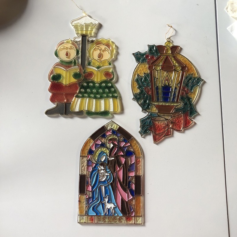 Vintage Lot 3 Artmark Christmas Carolers Plastic Stained Glass Look Suncatcher