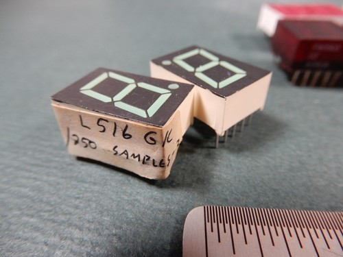 Large Lot of Seven Segment Displays MAN6710 MAN6680 LN515RK LN513RA FND503 NOS? - Picture 7 of 8