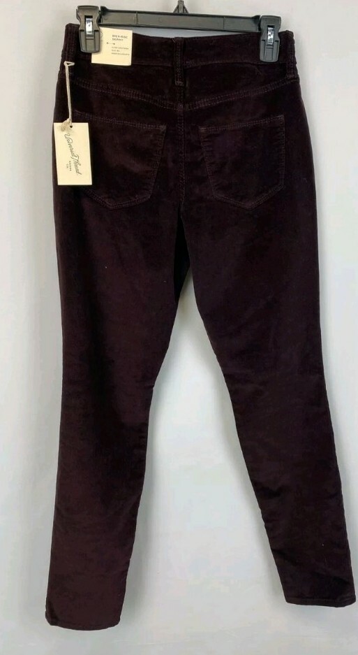 WOMEN'S HIGHRISE CORDUROY SKINNY JEANS UNIVERSAL THREAD BURGUNDY 6