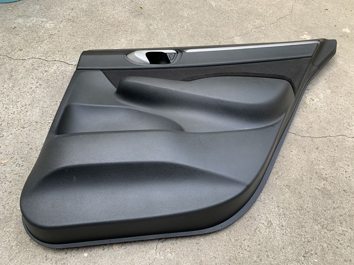 じ様 9870 2006-11 HONDA CIVIC SI SEDAN K20Z3 OEM RH PASSENGER REAR INTERIOR