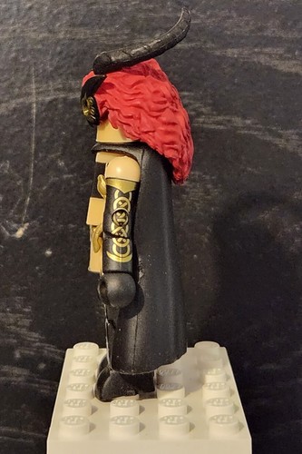 Tarot Witch of the Black Rose Femme Fatales Minimates - Picture 2 of 3