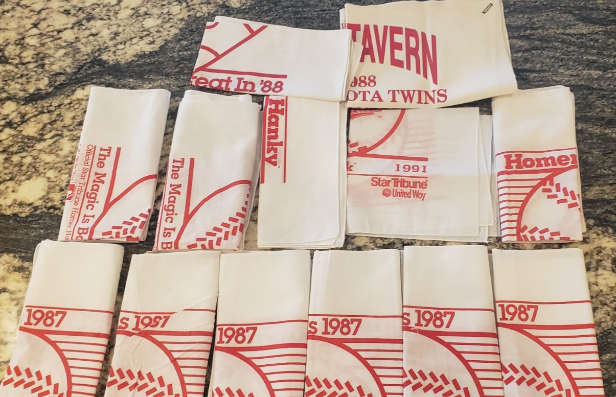 Lot of 13 Minnesota Twins Baseball Playoff Homer Hankies Towels - 1987 1988 1991