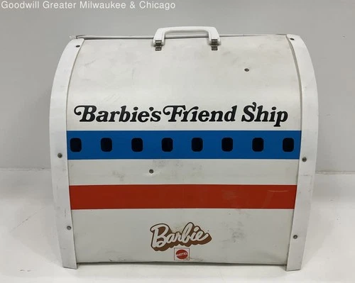 VNTG 1972 Mattel Barbie's Friendship Playset