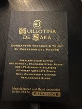 Cortador de cigarros de guillotina Saka Dunbarton Trust & Tobacco GUILLOTINA DE SAKA DTT