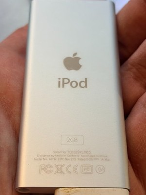 Apple iPod Nano 2nd Generation Silver 2GB MA477LL/A - New Open Box