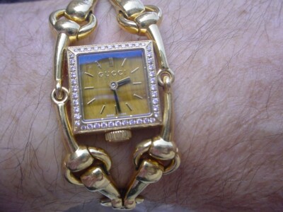 Beautiful GUCCI Signoria 18K Gold Watch, Tiger Eye Dial