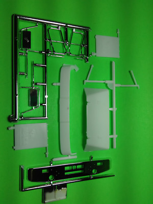Mack Cruise-Liner Semi 1/25 chrome bulldog mirrors step bumper air dam sun visor