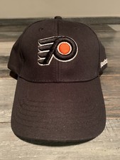 Youth Reebok NHL Philadelphia Flyers NHL Hockey Black Adjustable Cap Hat NWT