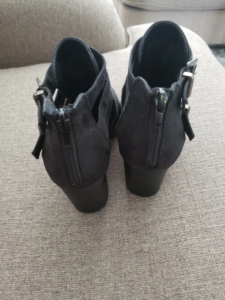 Women Black Party Casual 3 "Heel Shoes Size 7 Soda Girls Stylish New - Image 4 of 4