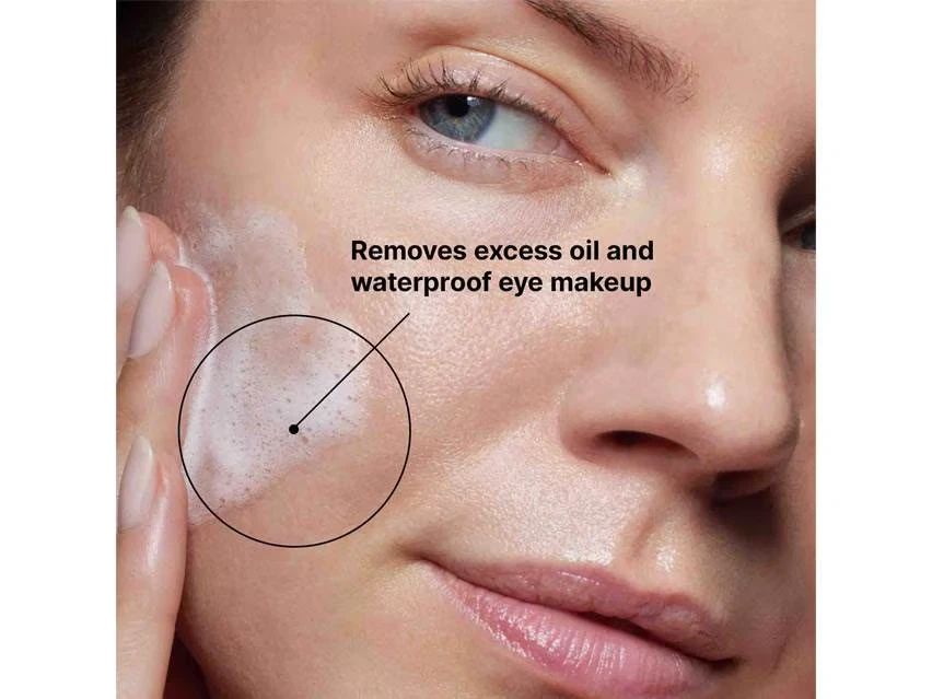 [VENTA FLASH] Limpiador exfoliante en gel SkinCeuticals Simply Clean 6,8 fl oz Foto 3 de 4