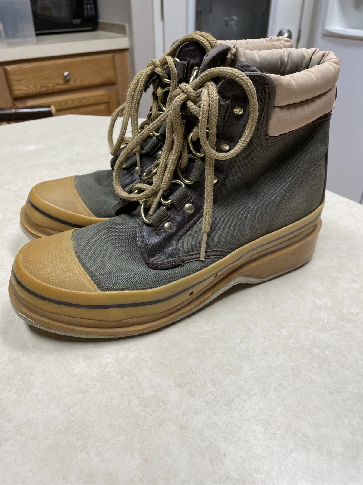 Hodgman Lakestream Tyler Durden Fight Club Brad Pitt Wading Boots Size 6
Opens in a new window or ta