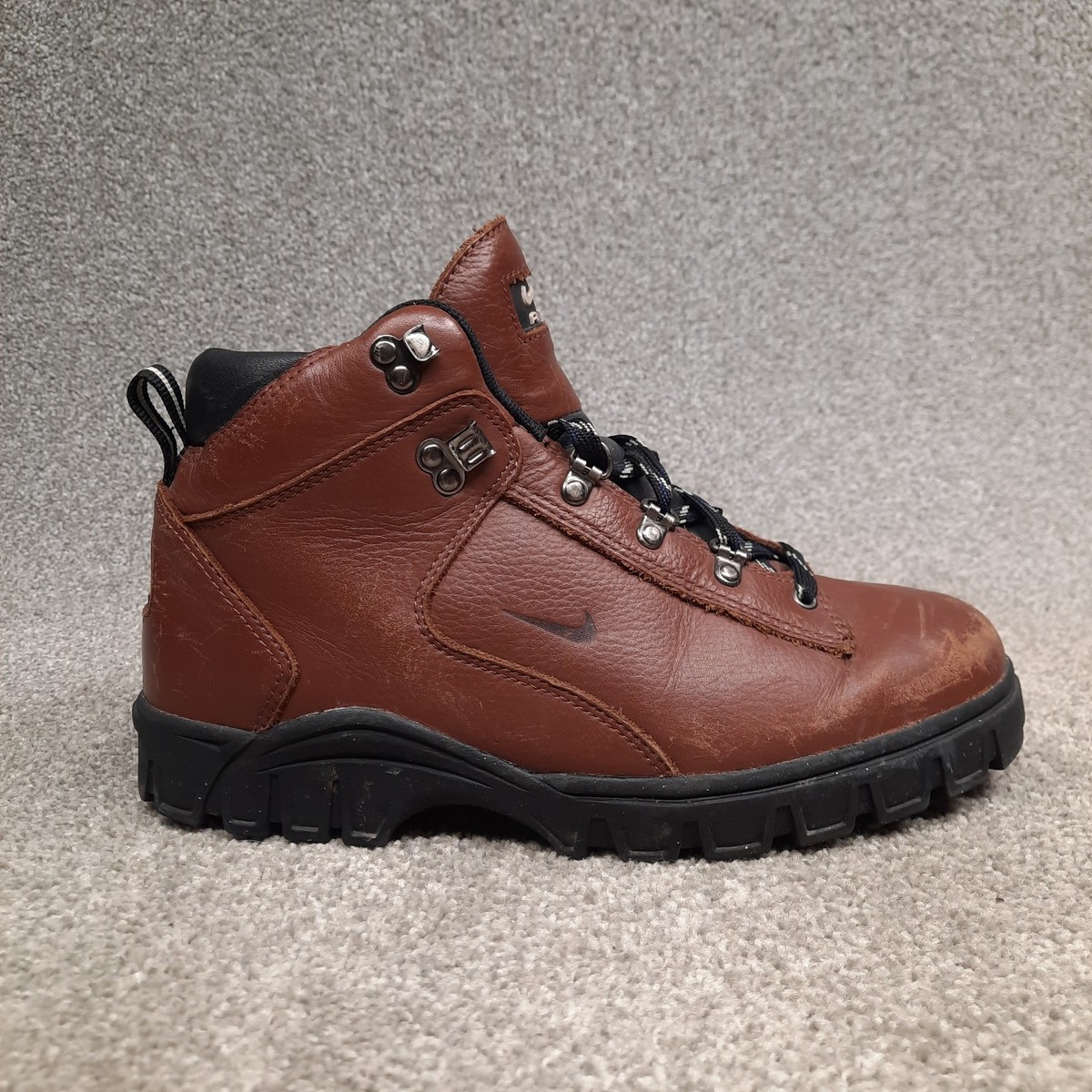 VINTAGE Nike ACG Hiking Trail Boots Men's Size 10 Brown Black