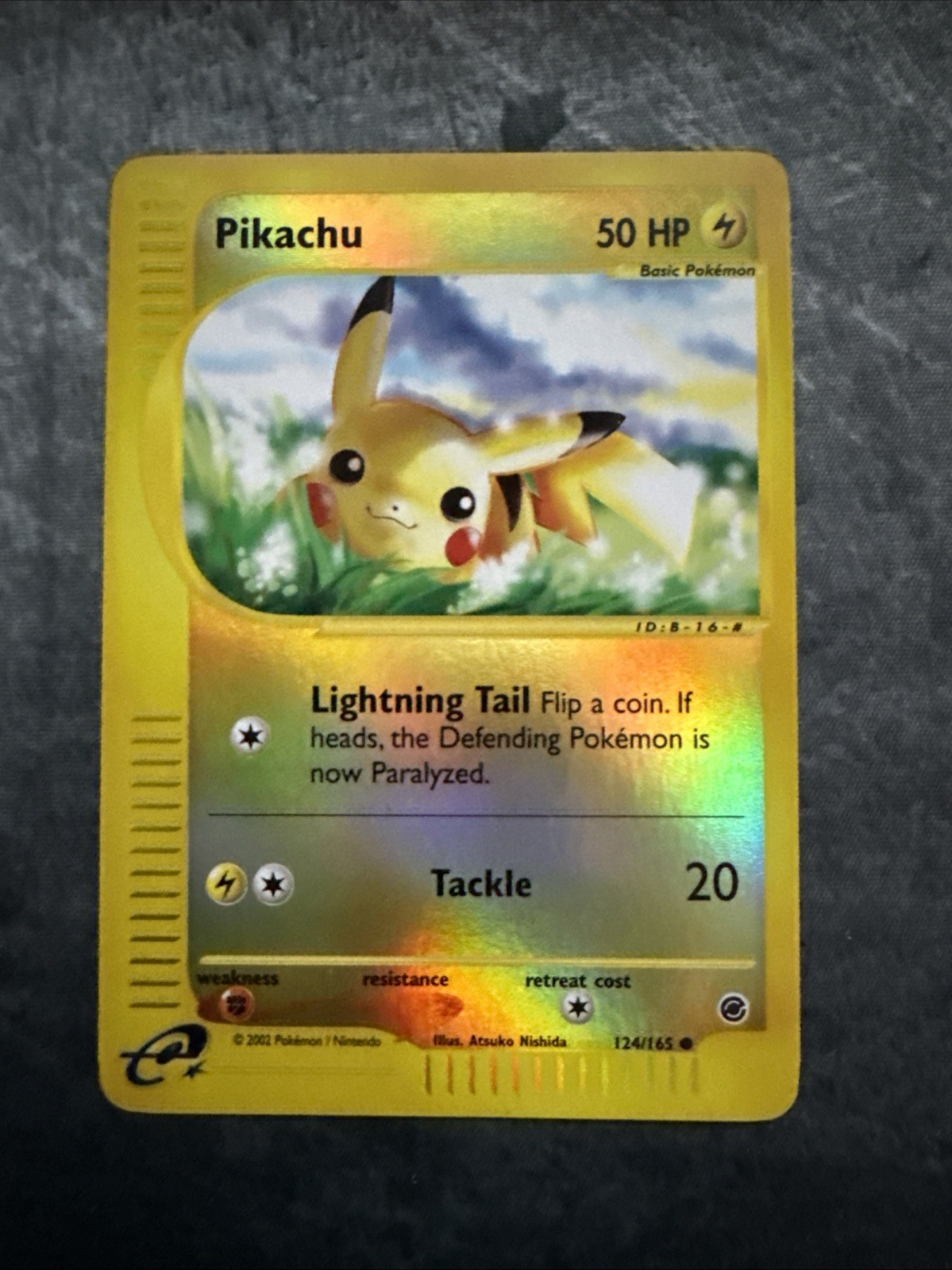 Pokemon Pikachu Card 124/165 Expedition Base Set Reverse Holo 2002 NM