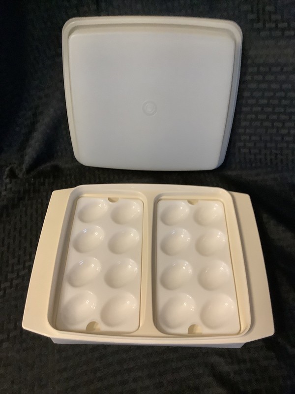 Tupperware Deviled Egg Tray Keeper Off White Base 723 Clear Lid 722  Insert 665