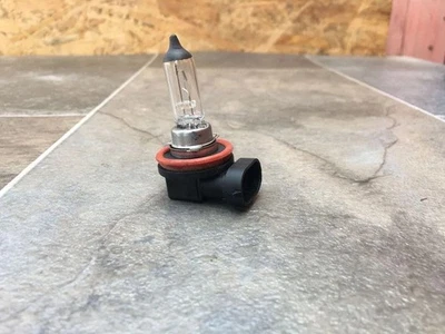 AUDI A4 8EC, B7 Ampoule au Xénon 3.00 Petrol 2004 31440103 - Photo 1/4