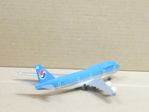 Flugzeug Boeing 747/400 "Korean Air" weiß/silber/blau Box Schabak 921/134 1:600 - Bild 2 von 6