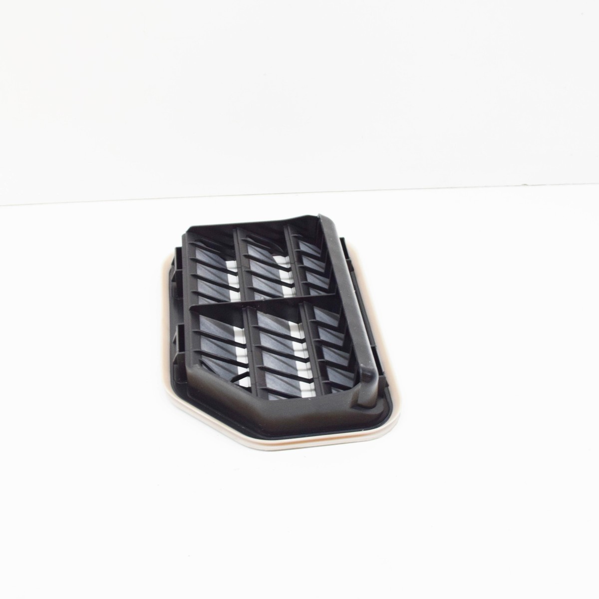 Ford Focus Mk4 Fußmatten FORD FOCUS C346 MK3 Luftauslassgitter Hinten ...