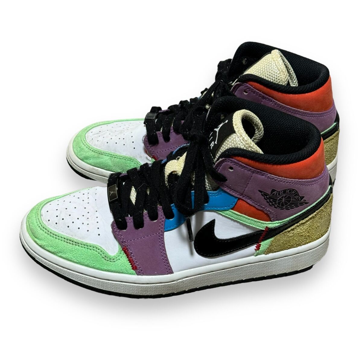 Nike Air Jordan 1 Mid SE Multi-Color Lightbulb CW1140-100 Nike Air Jordan 1 Mid SE Multi-Color Lightbulb CW1140-100