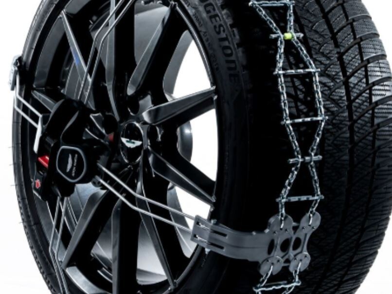 Aston Martin DBX Snow Chains [PRE ORDER: READ DESCRIPTION FOR AVAILABILITY]