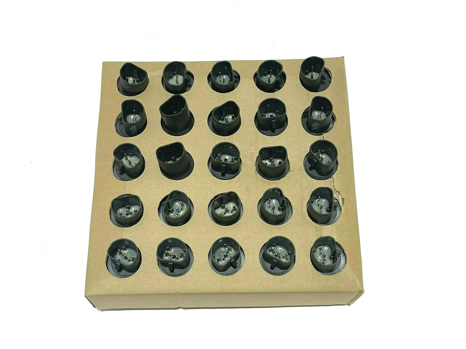 Lote de 2 Bombillas Halógenas Eiko 9007 HB5 65/55W Faros Transparentes Luz Alta Baja 5000K Foto 4 de 4