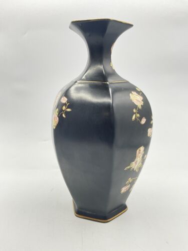 Art Nouveau Gibson & Sons Burslem Art Ware Budgie Vase (S) - Picture 13 of 24