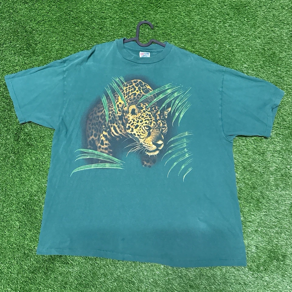 Vintage nature leopard shirt