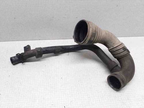 VW PASSAT B5 3B2 Ladeluftkühlerschlauch 8D0129615A 1.90 Diesel 81kw 32515898