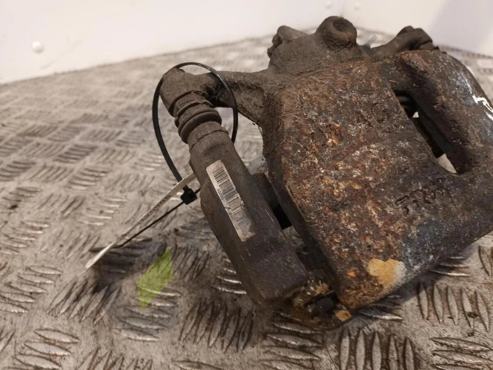 2016-2024 VOLKSWAGEN TOURAN Caliper Mk2 Front Left 5Q5DQVCF337 - Image 3 of 4